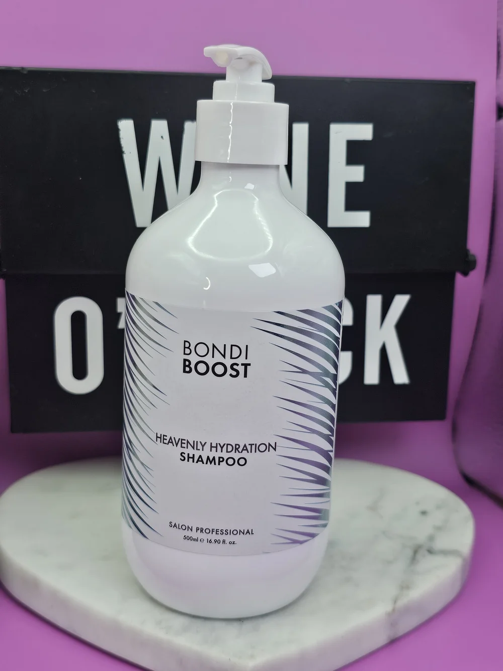 Bondi Boost Heavenly Hydration Shampoo - White and Teal